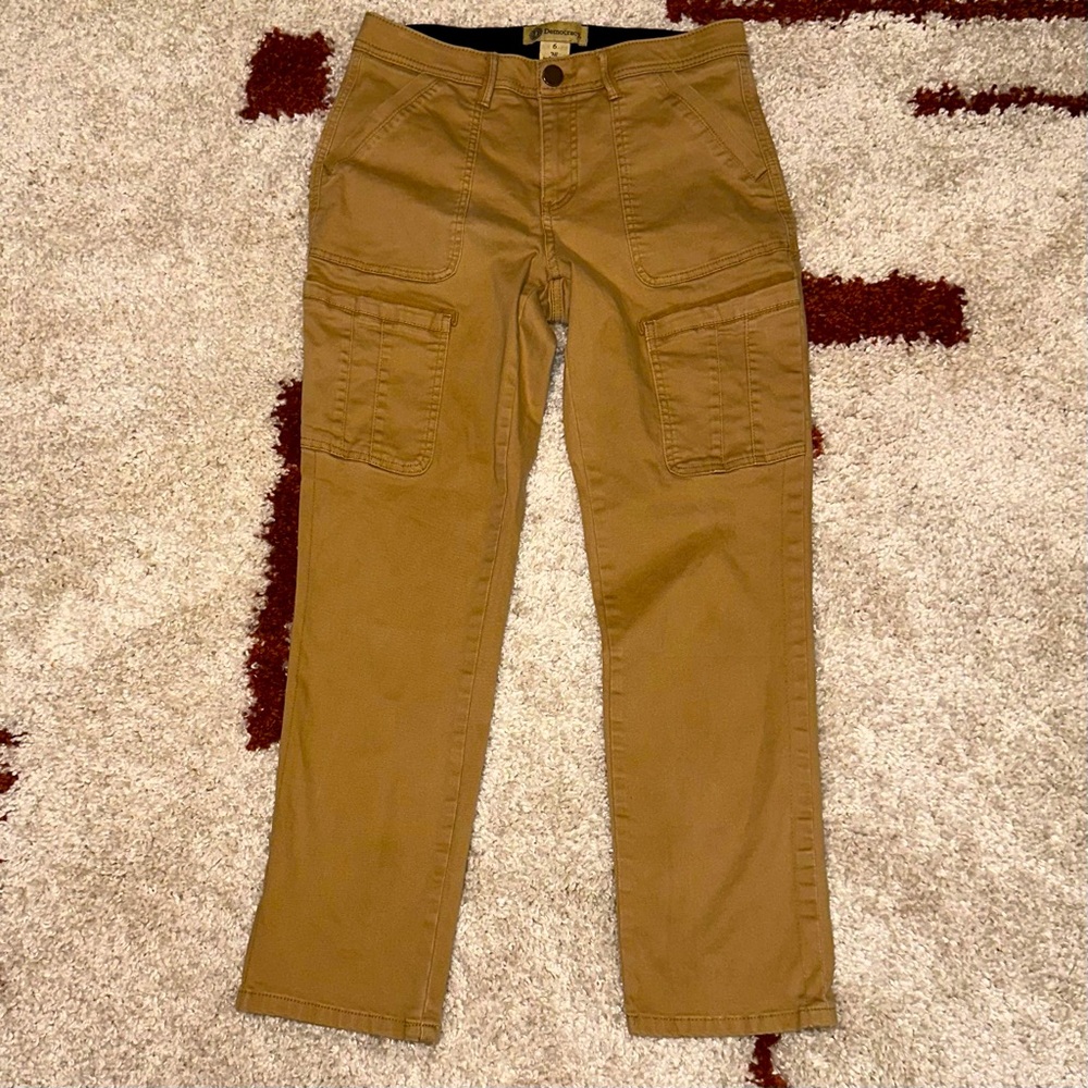 Democracy Women's pants size 8 Ab Solution Brown Utility Pocket